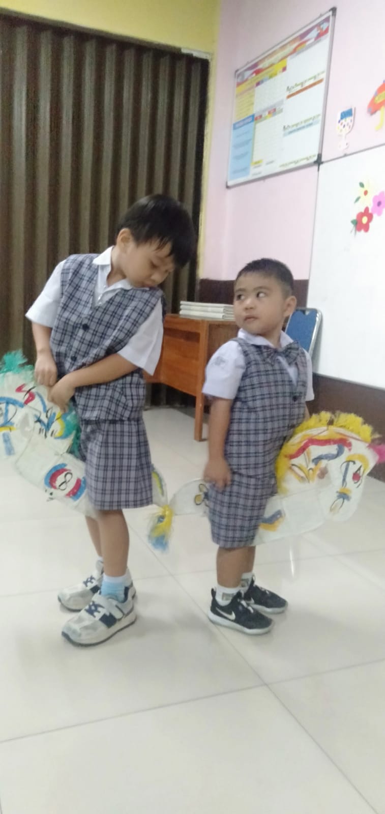 MENGENAL PERMAINAN TRADISIONAL