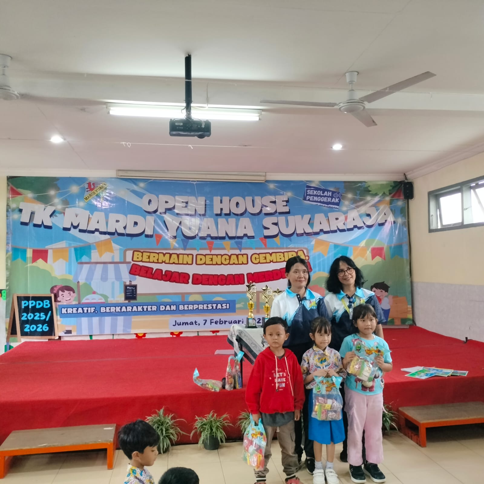 JUARA 3 PEMENANG HIBURAN