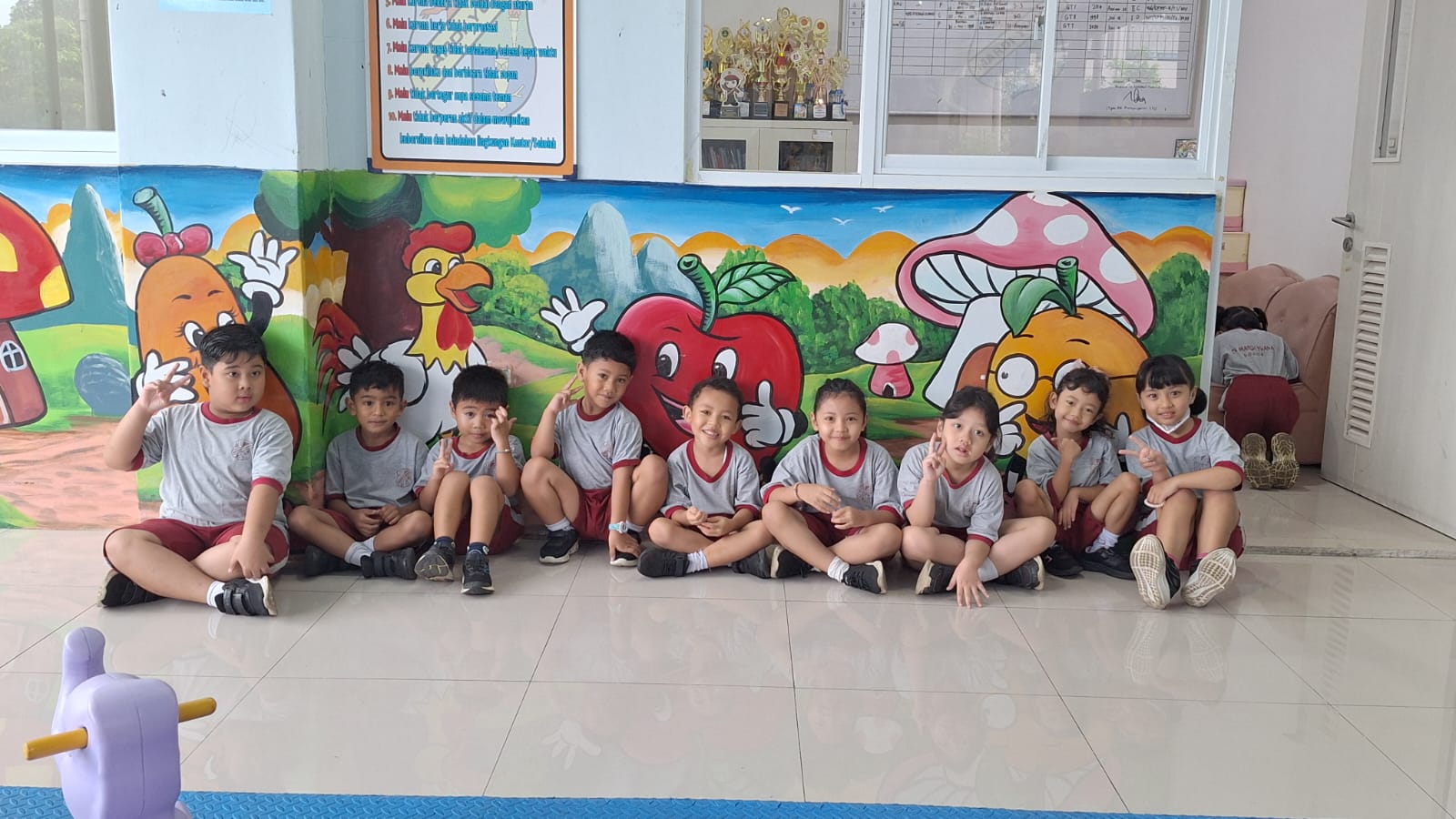 KESERUAN CERITA PAGI BERSAMA TEMANKU